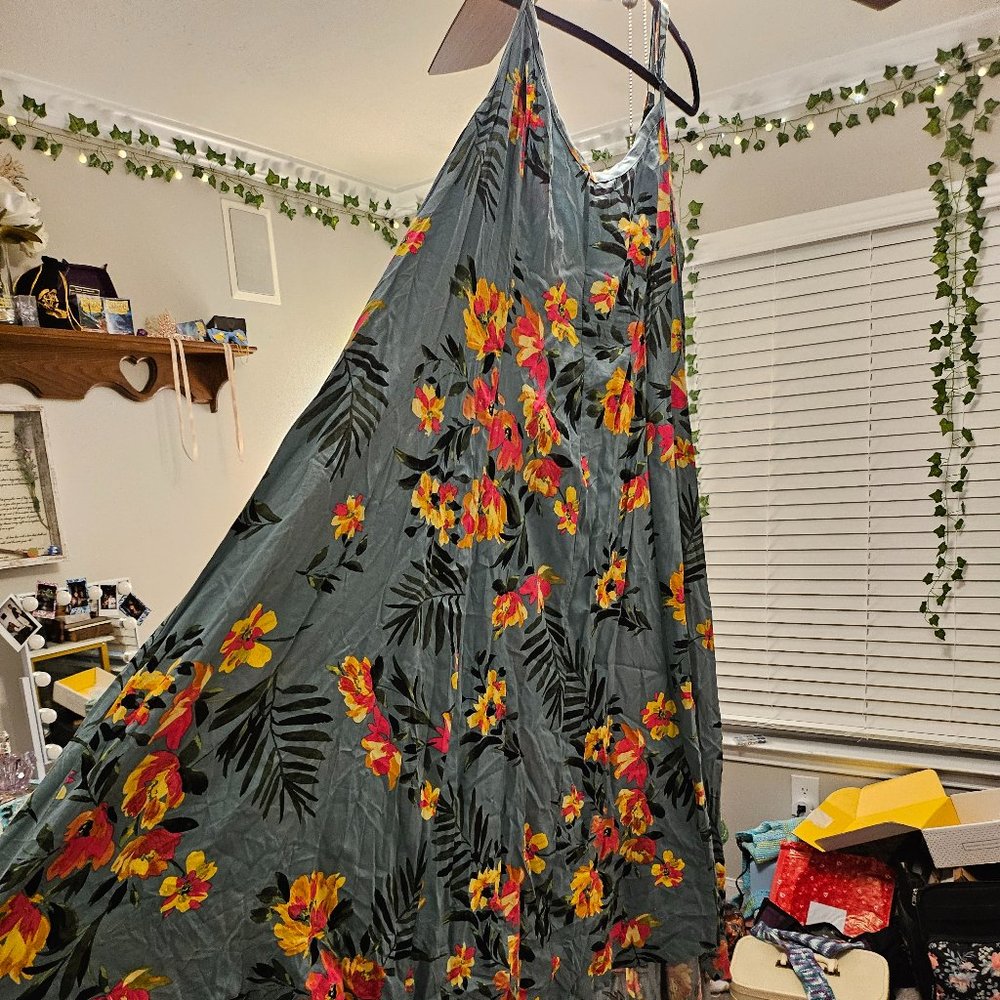 Torrid Sage Green Floral Hi-Lo Maxi Dress